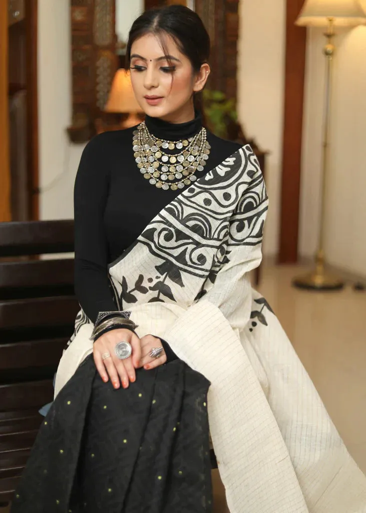 BLACK COTTON DHAKAI JAMDANI HAND PAINTED SAREE