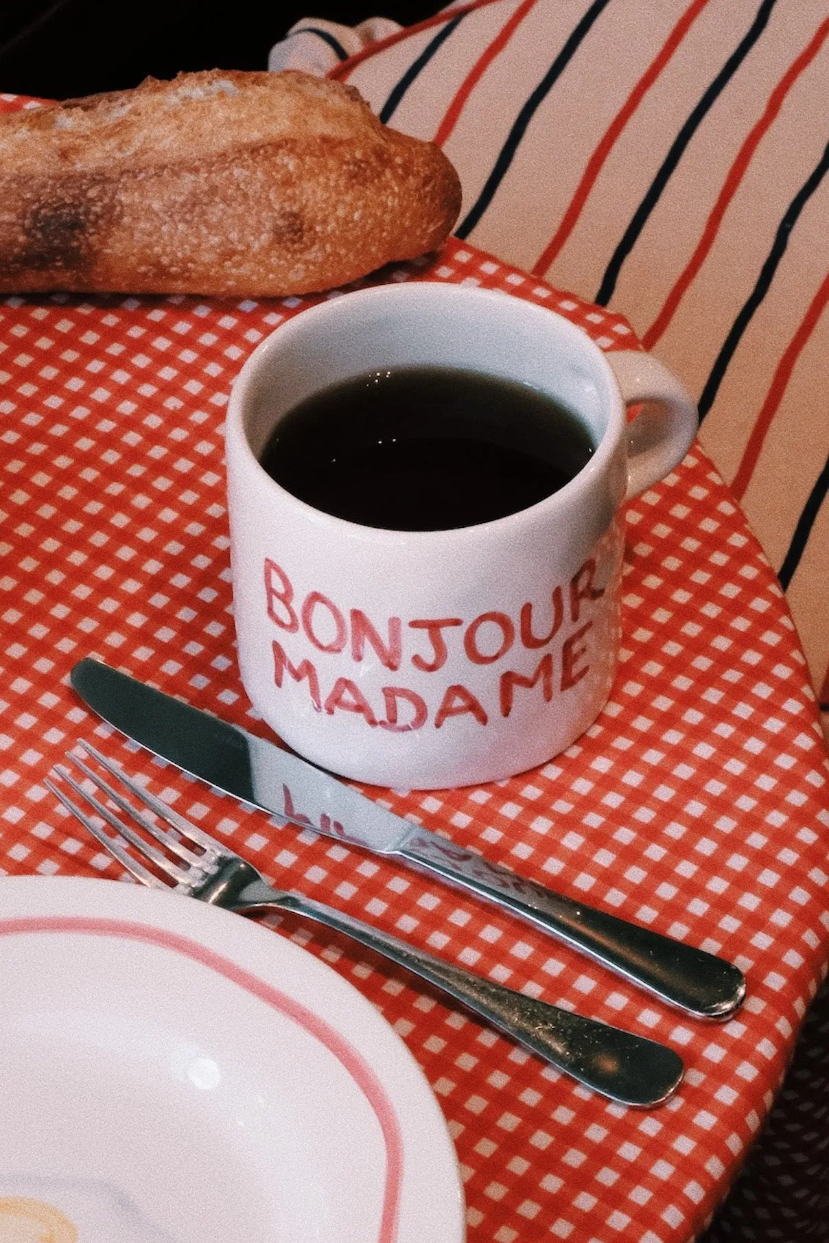 Bonjour Mug (Set Of 2)
