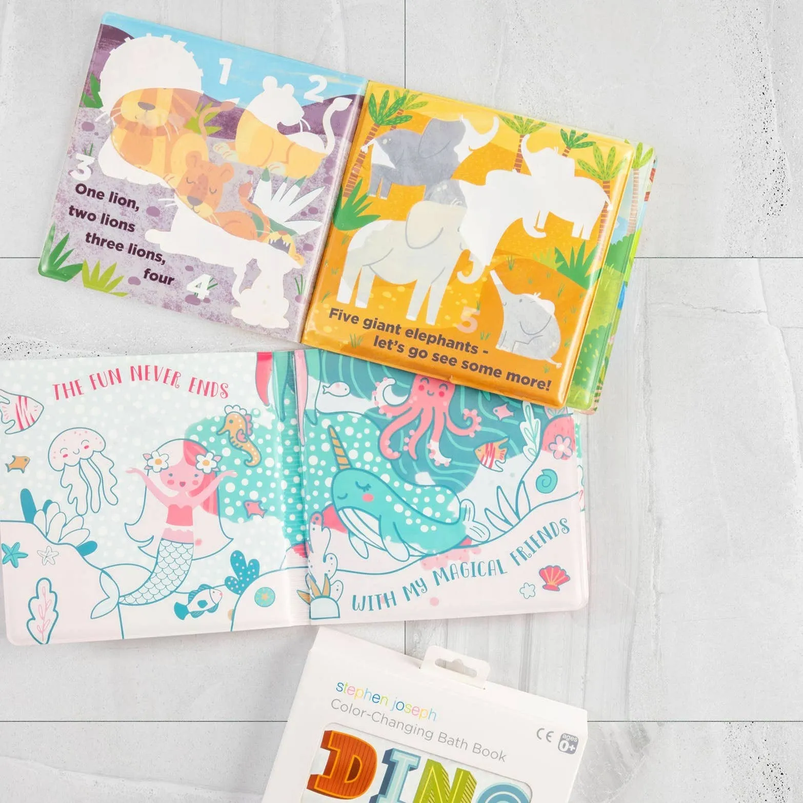 Color Changing Bath Book - Axolotl