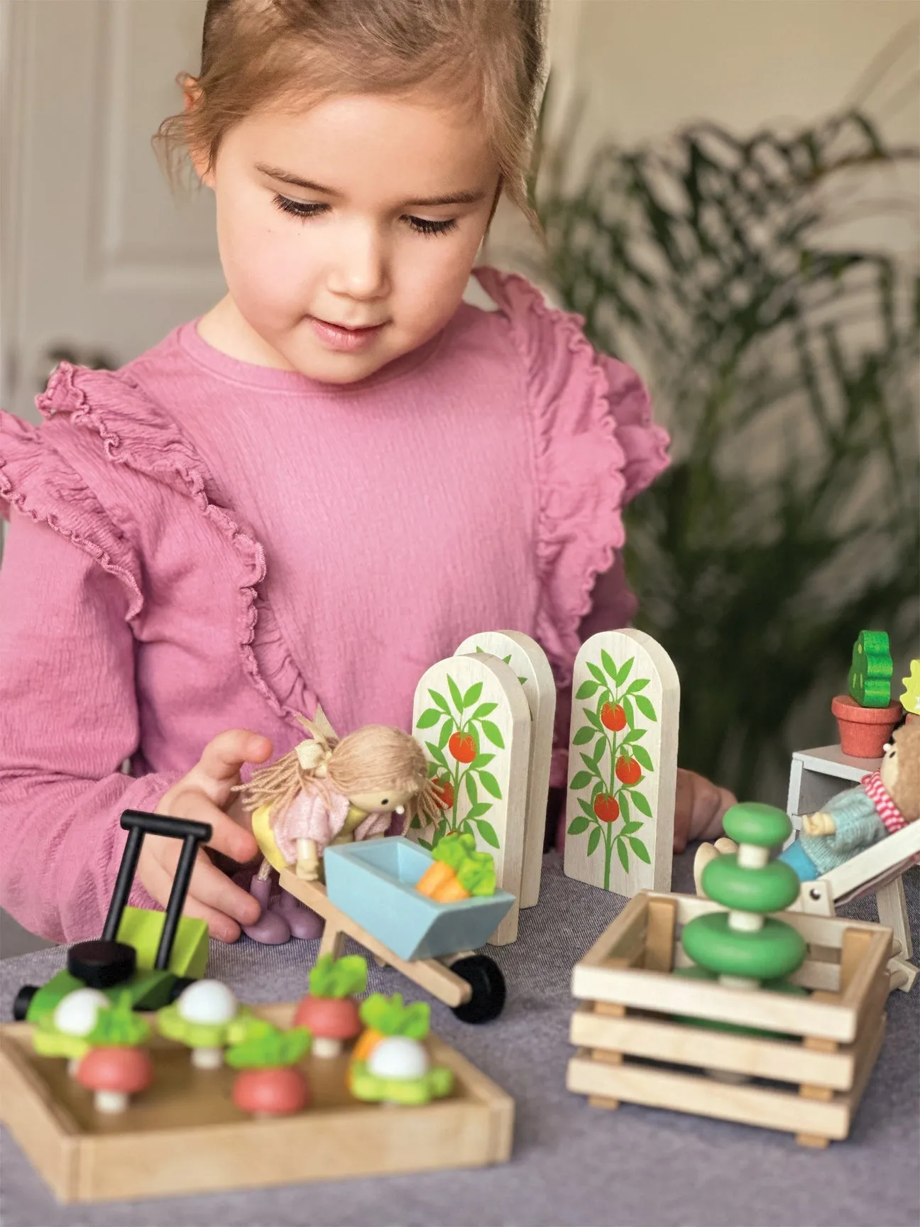 Greenhouse and Garden Set by Tender Leaf Toys