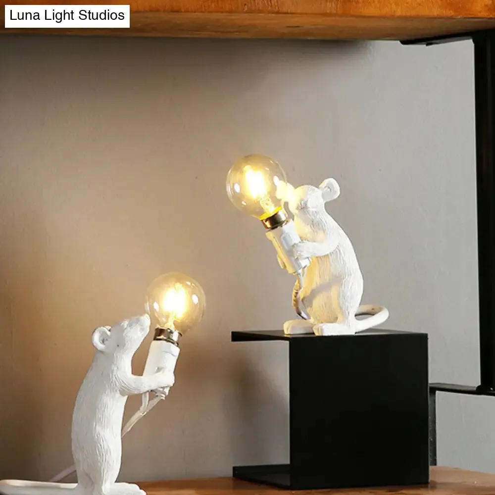 Kids Night Stand Lamp - Mini Mouse Shaped Table Light (Resin) with 1 Head - Novelty Bedroom Lighting