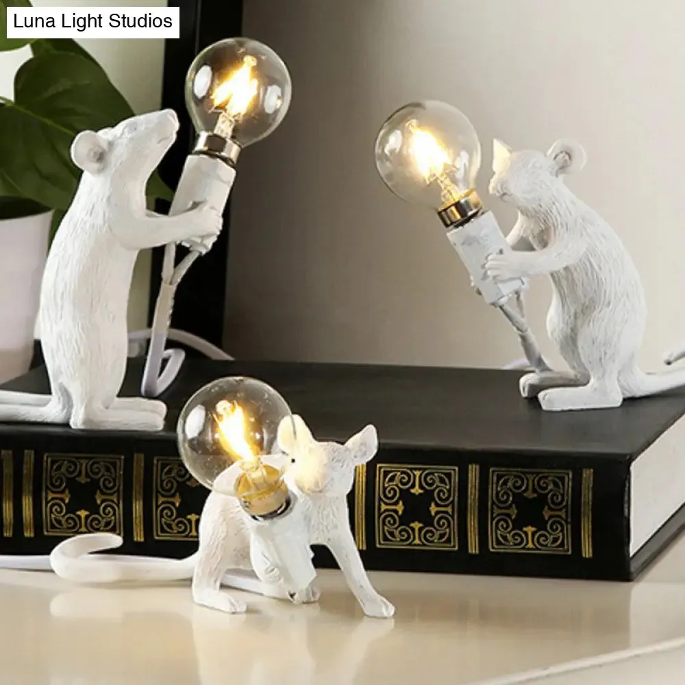 Kids Night Stand Lamp - Mini Mouse Shaped Table Light (Resin) with 1 Head - Novelty Bedroom Lighting