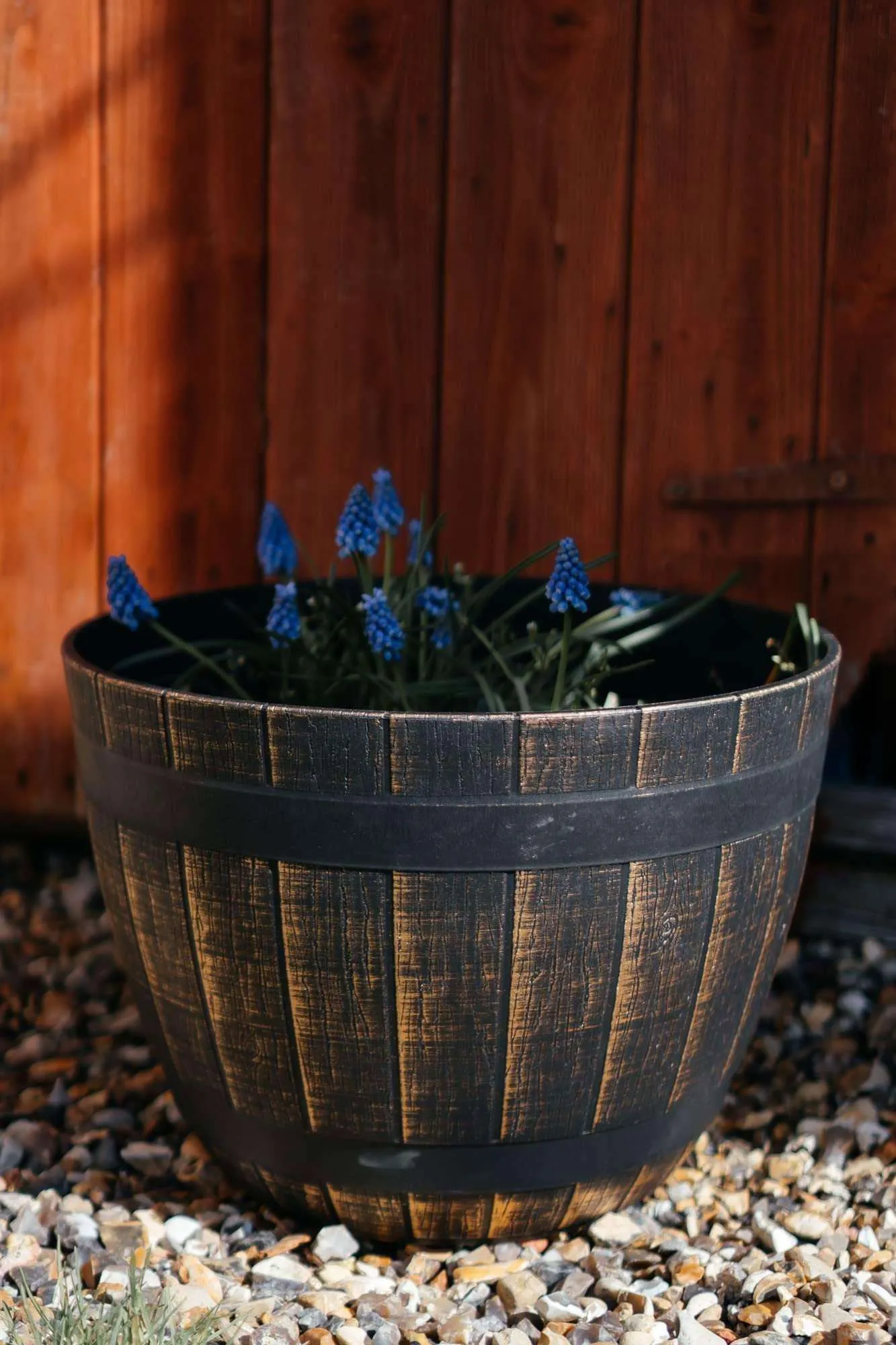 SG Traders Large Round Plastic Barrel Tub Planter